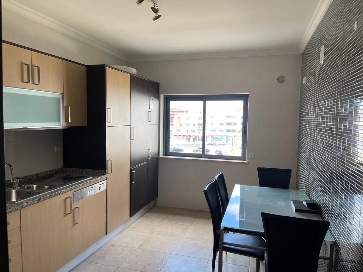 Lucas House 3 - Garden Apartment Lagos Ngoại thất bức ảnh